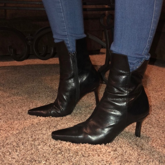 Stuart Weitzman Leather Booties - Picture 6 of 6